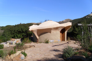 Crestridge Kiosk. View at entry. Photo by Alex Miller.