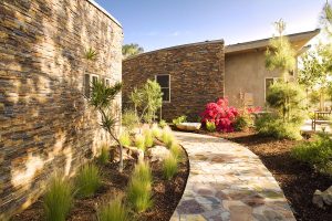 Bridged Courtyard Residence. Photo by Scot Conti. sustainable architecture-natural building-green home design-modern-hubbell and hubbell-san diego,california