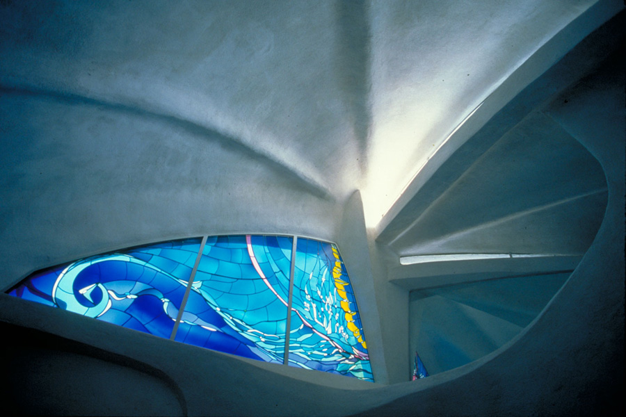La Jolla Guest ceiling and window. Photo by Tom Lamb.