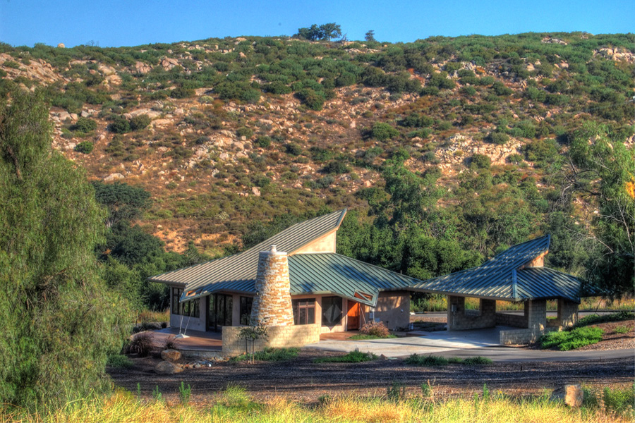 San Pasqual Guest House. Guest House is inpired by the way a bird descends gently to the ground. Photo by Natalie Hein. sustainable architecture-organic architecture-natural building-hubbell and hubbell-san diego,california